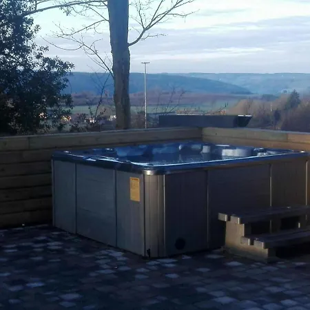Σπίτι διακοπών Cozy Holiday In Polleur With Jacuzzi